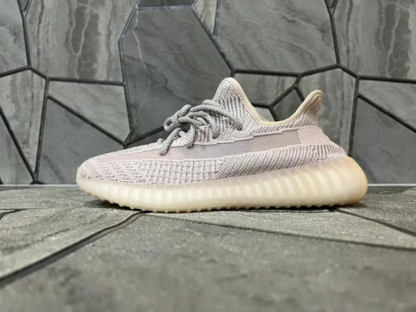 Yeezy shoes - Replica shoes