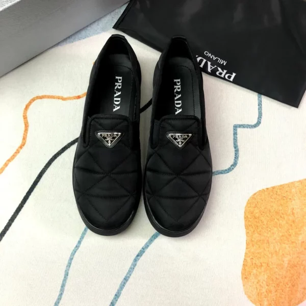 Prada shoes - Replica shoes