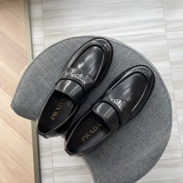 Prada shoes - Replica shoes