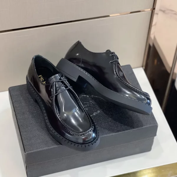 Prada shoes - Replica shoes