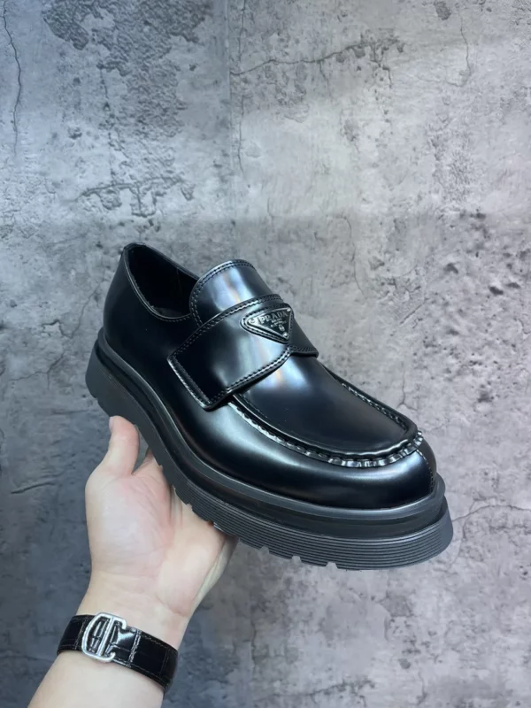 Prada shoes - Replica shoes