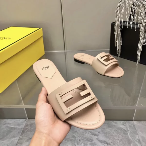 Fendi shoes - Replica shoes