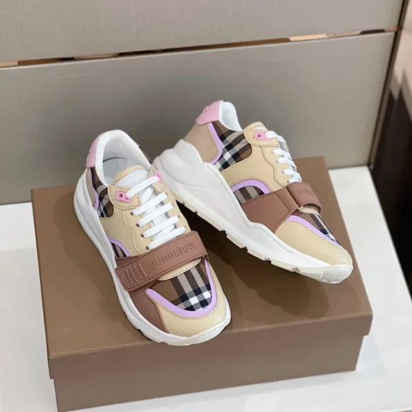 Burberry shoes - Reps shoes