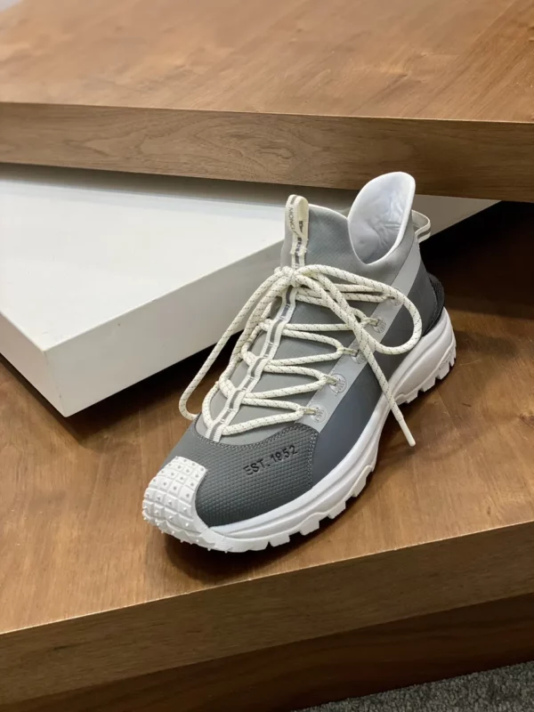 Moncler shoes - rep shoes