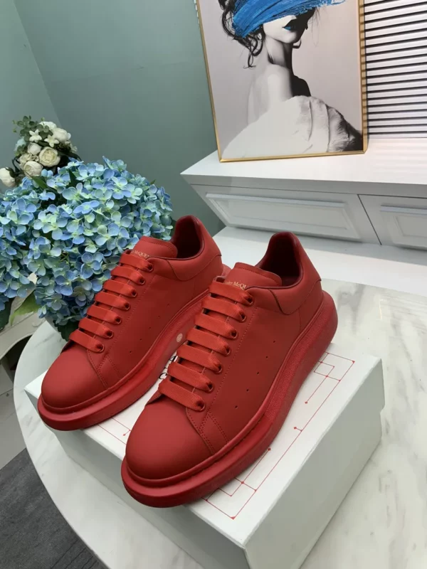 Alexander MCQueen shoes - rep shoes