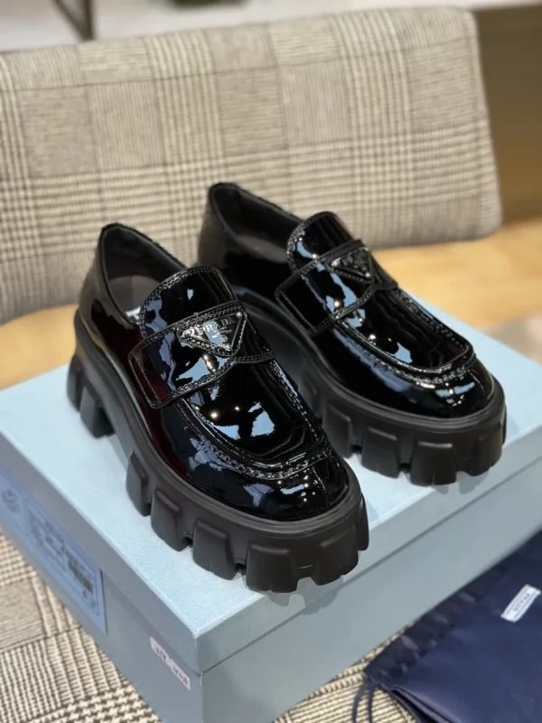 Prada shoes - Reps shoes