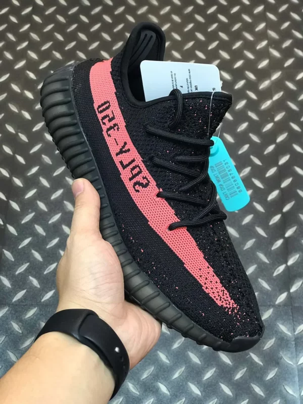 Yeezy shoes - Replica shoes