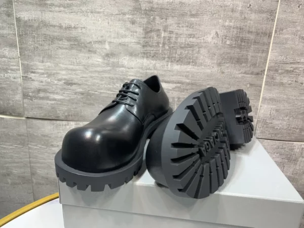 Balenciaga shoes - rep shoes