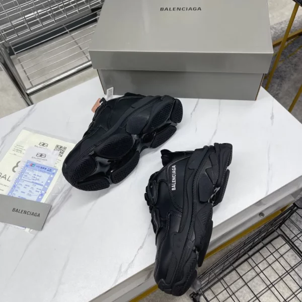 Balenciaga shoes - Replica shoes