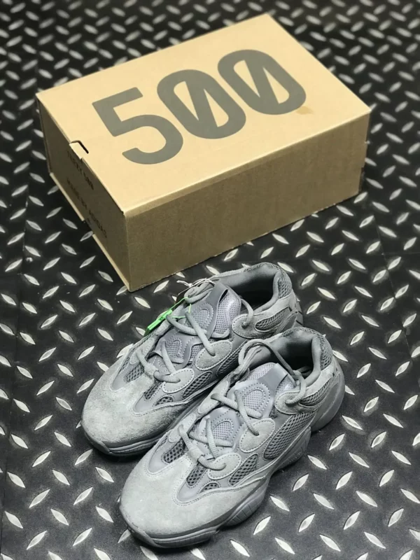 Yeezy shoes - rep shoes