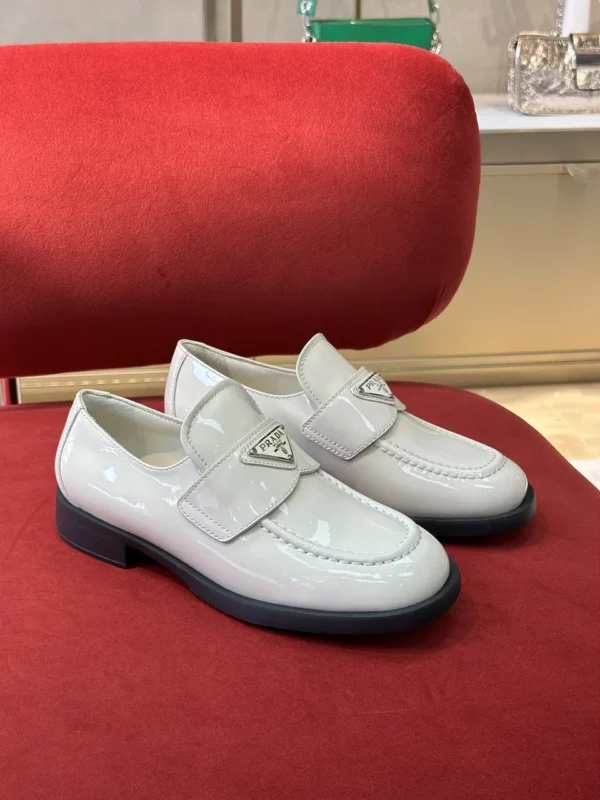 Prada shoes - Replica shoes