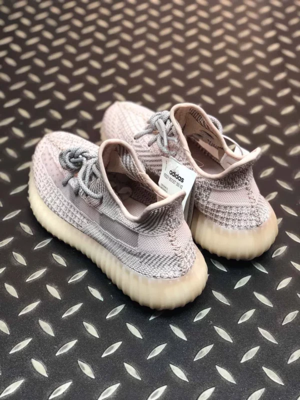 Yeezy shoes - Replica shoes