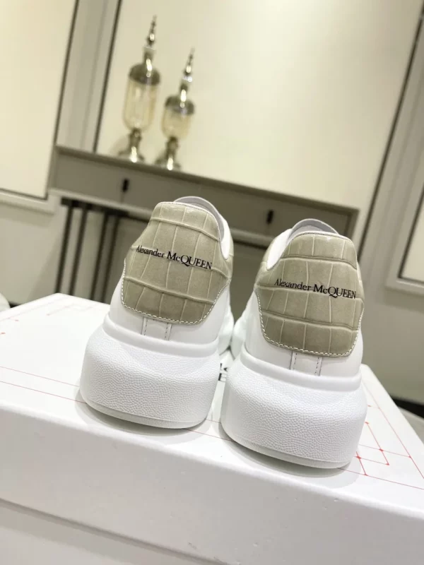 Alexander MCQueen shoes - rep shoes