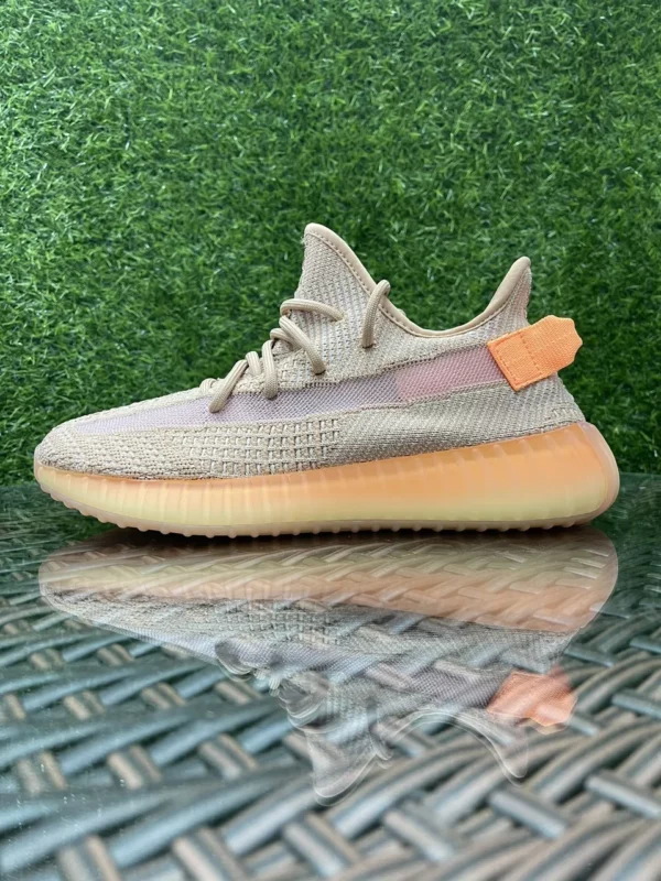 Yeezy shoes - rep shoes