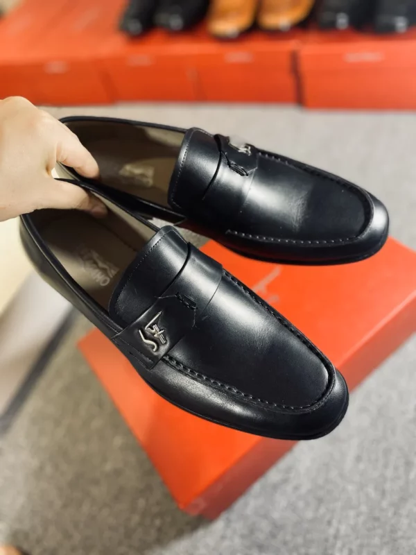 Ferragamo shoes - rep shoes