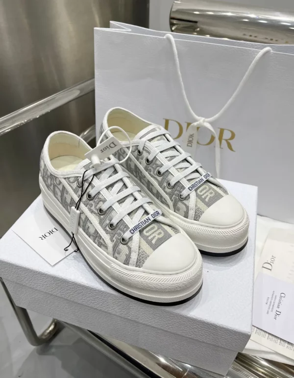 Dior shoes - Reps shoes