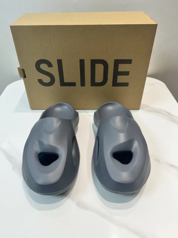 Yeezy shoes - Replica shoes