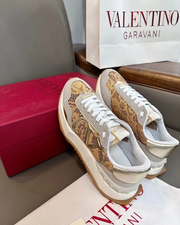 Valentino shoes - Reps shoes