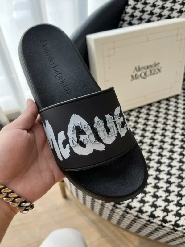 Alexander MCQueen shoes - rep shoes