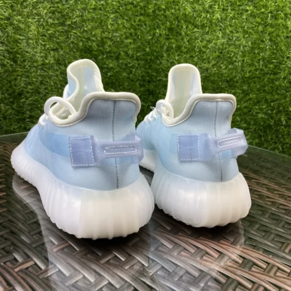 Yeezy shoes - Reps shoes