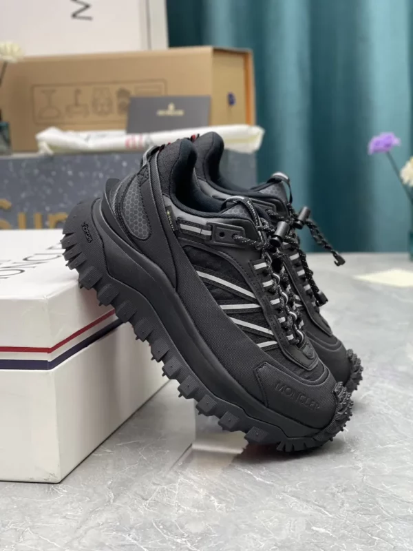 Moncler shoes - rep shoes