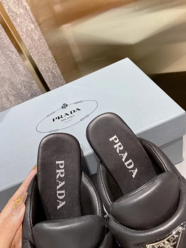 Prada shoes - Replica shoes