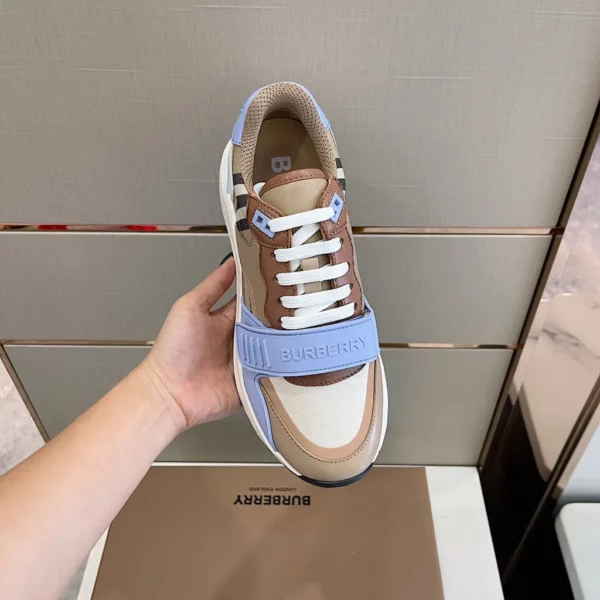 Burberry shoes - Reps shoes