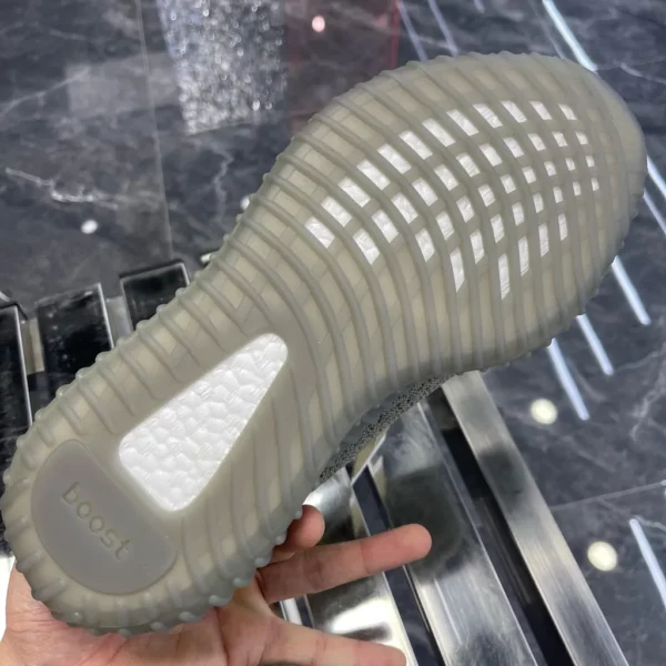 Yeezy shoes - Reps shoes