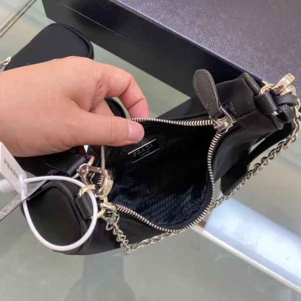 Prada bag - rep bags