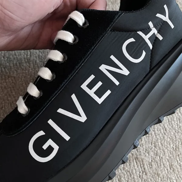 Givenchy shoes - rep shoes