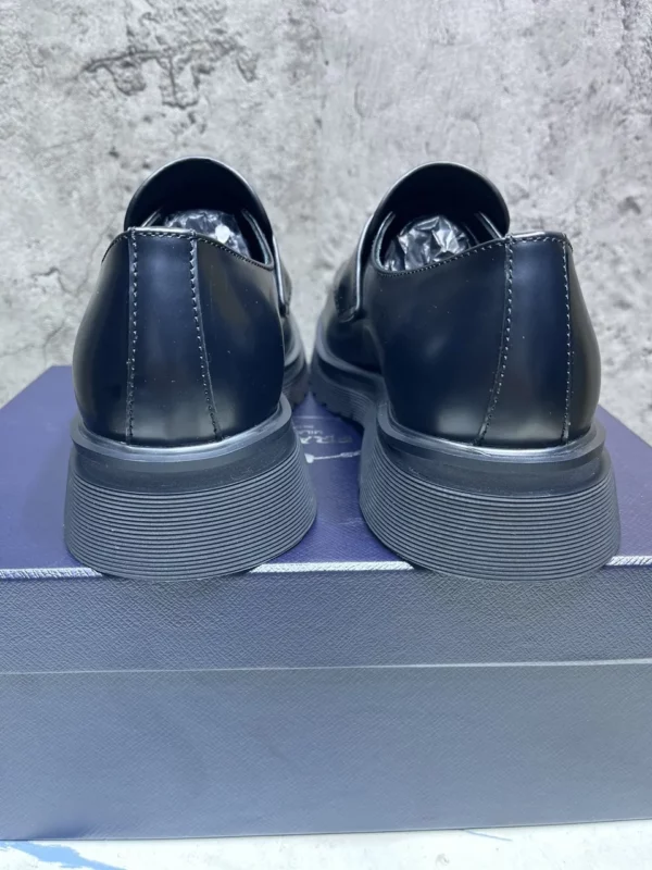 Prada shoes - Replica shoes