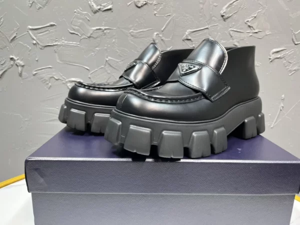 Prada shoes - rep shoes