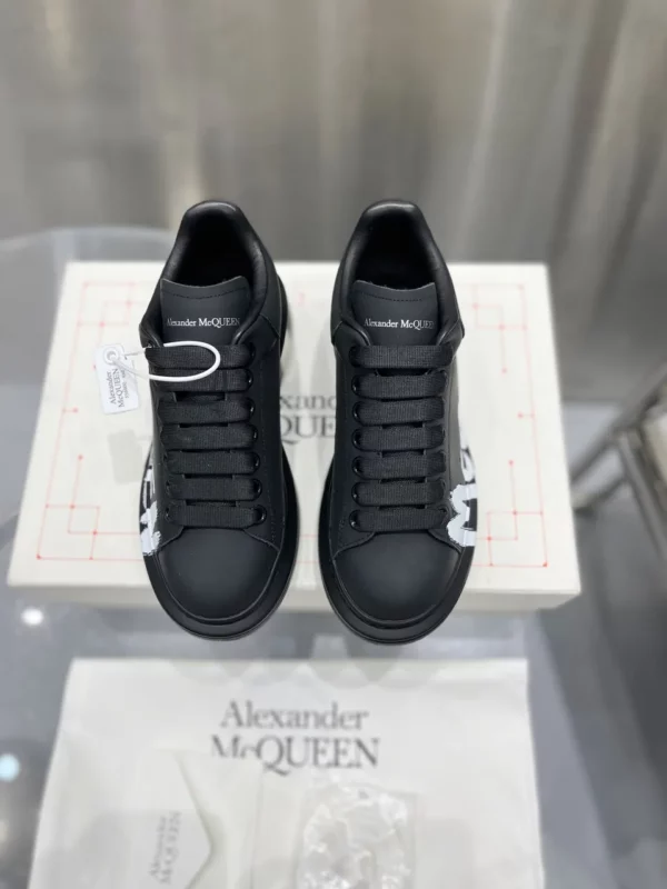 Alexander MCQueen shoes - rep shoes