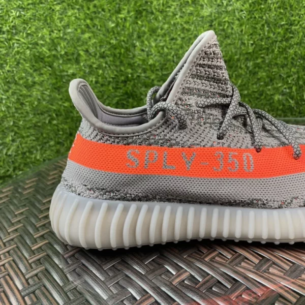 Yeezy shoes - rep shoes