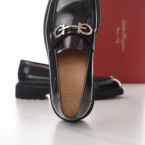 Ferragamo shoes - Replica shoes