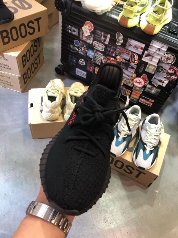 Yeezy shoes - Reps shoes