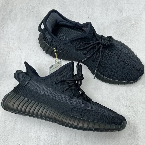 Yeezy shoes - Reps shoes