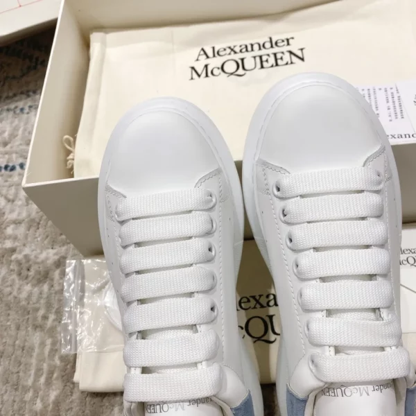 Alexander MCQueen shoes - Replica shoes