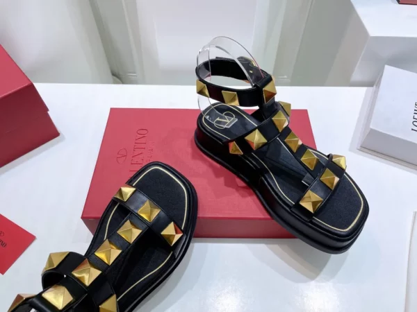 Valentino shoes - rep shoes