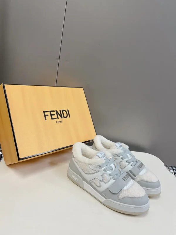 Fendi shoes - Replica shoes