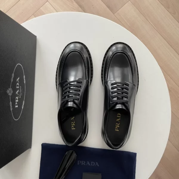 Prada shoes - Replica shoes