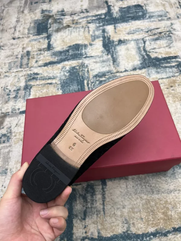 Ferragamo shoes - rep shoes