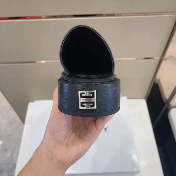 Givenchy shoes - Reps shoes