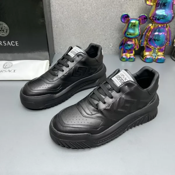 Versace shoes - rep shoes