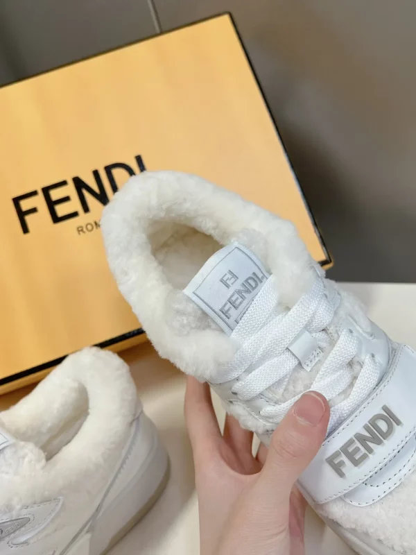 Fendi shoes - Replica shoes