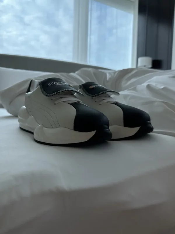 Givenchy shoes - Reps shoes