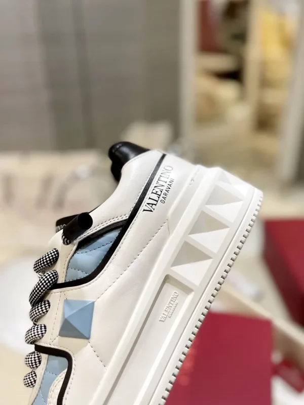 Valentino shoes - rep shoes