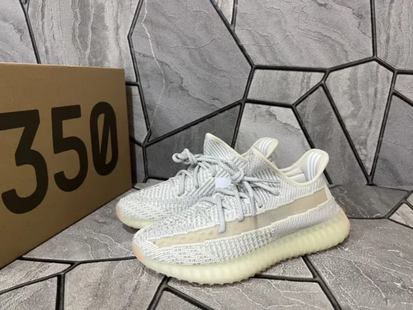 Yeezy shoes - Replica shoes