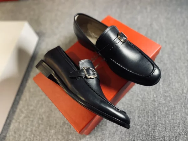 Ferragamo shoes - rep shoes