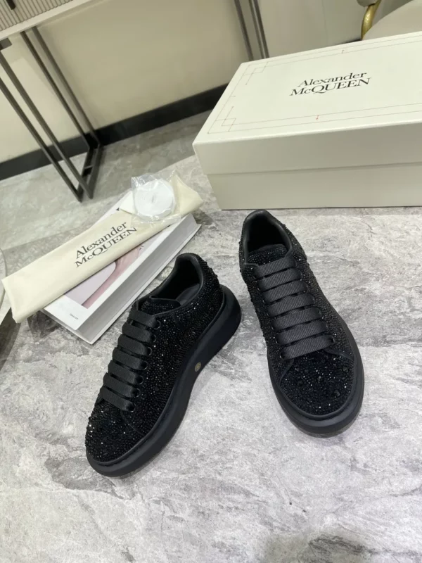 Alexander MCQueen shoes - Replica shoes